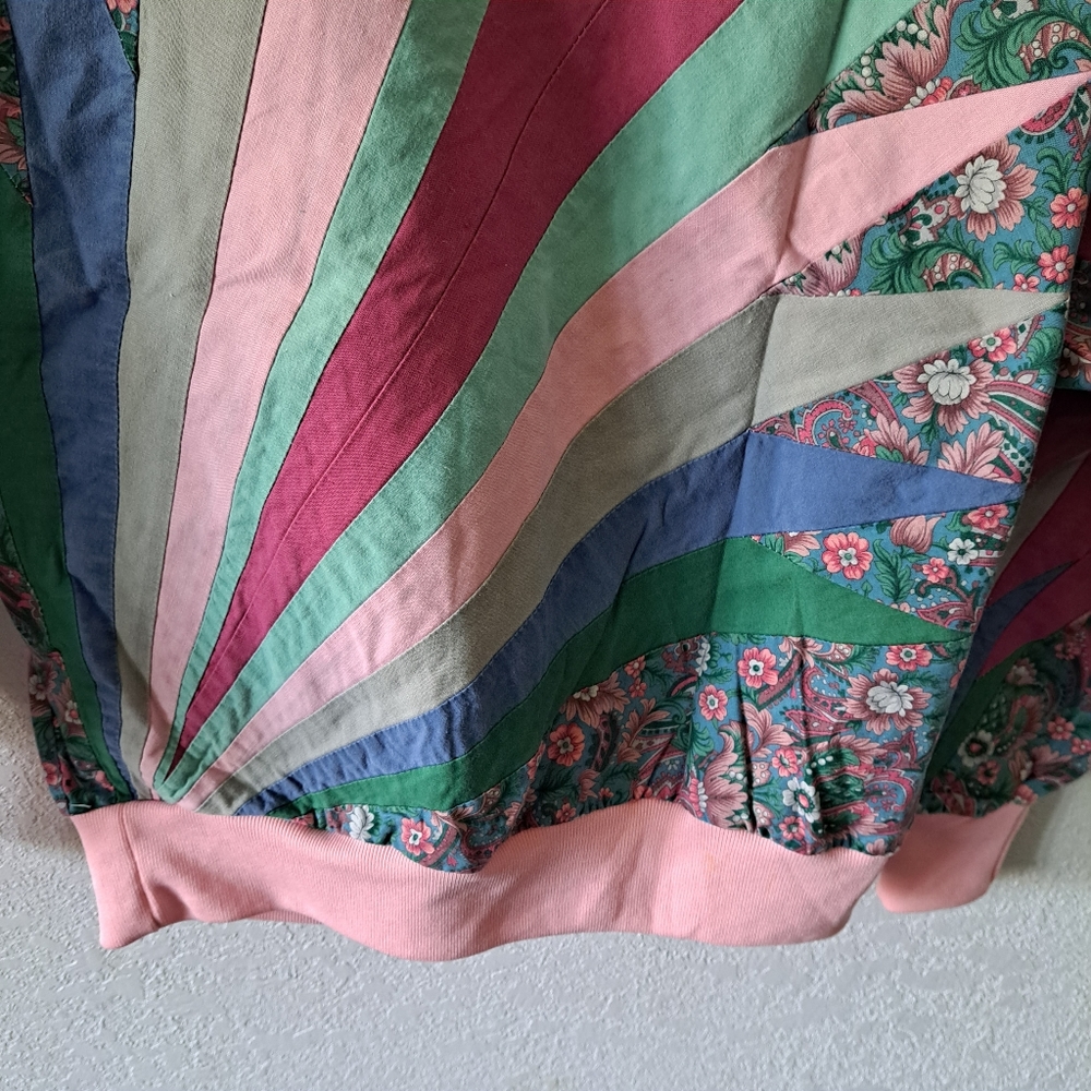 Vintage Turtleneck Sweater Pink Floral - Picture 3 of 5